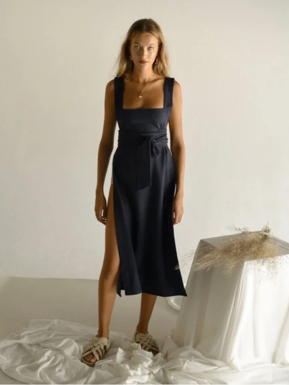Yoli and Otis apron dress o/s